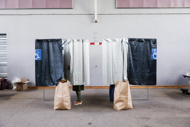 Drugi krug lokalnih izbora u Francuskoj - Mnogi kandidati povezani s aferama