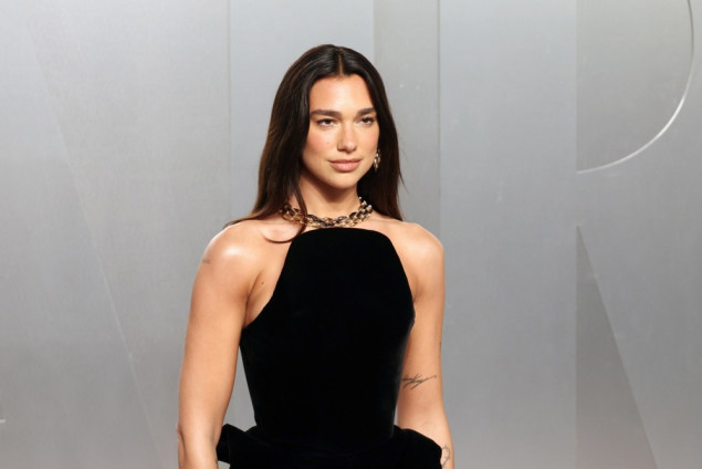 Dua Lipa odbila ponudu za nastup na najvećoj borbi godine