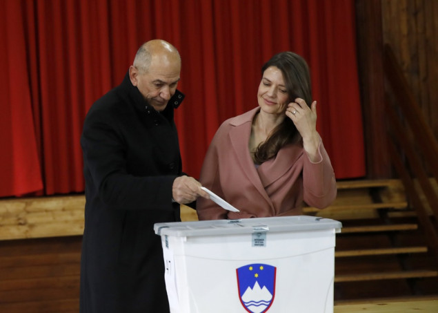 Sloboda zove na koaliciju, SDS analizira naredne poteze u Sloveniji