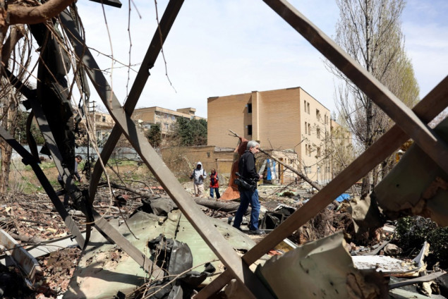Najmanje 25 poginulih u napadima na iranske gradove; Iran nastavlja udare na region
