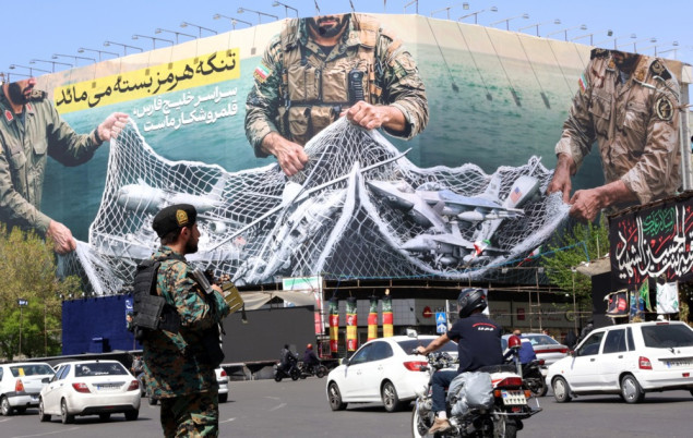 SAD i Iran dobili prijedlog za mir dok Trump prijeti "paklom" ako moreuz ostane zatvoren