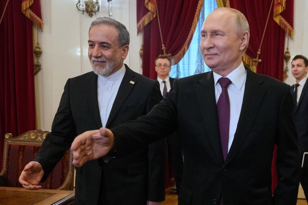 Araghchi se sastao s Putinom: Rusija poručila da će pomoći u postizanju mira na Bliskom istoku
