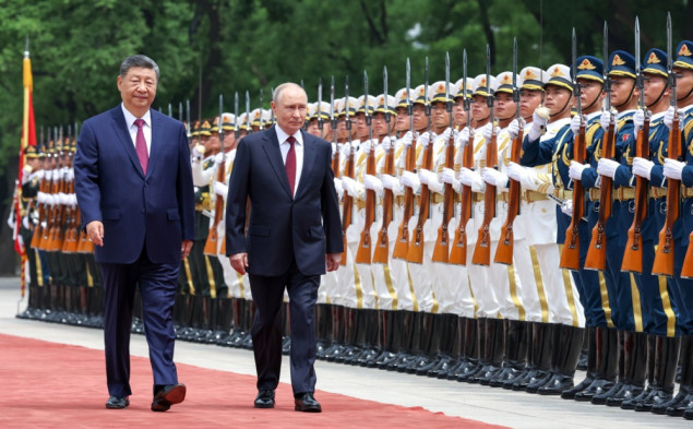 Xi Jinping dočekao Vladimira Putina u Pekingu uz velike počasti