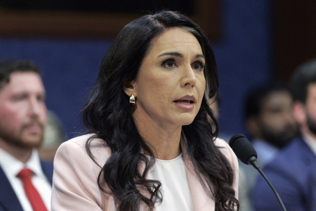 Gabbard tvrdi da su SAD finansirale preko 120 bioloških laboratorija u više od 30 zemalja