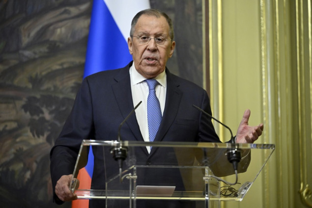 Lavrov: Vojnici, a ne razgovori, odlučit će o sudbini rata u Ukrajini