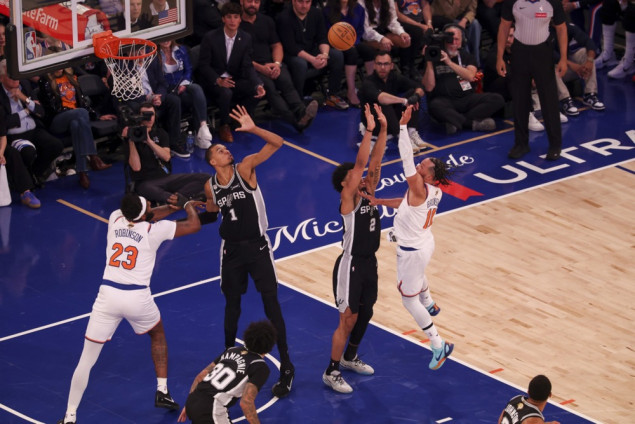 San Antonio pobijedio u New Yorku i smanjio na 1:2 u NBA finalu