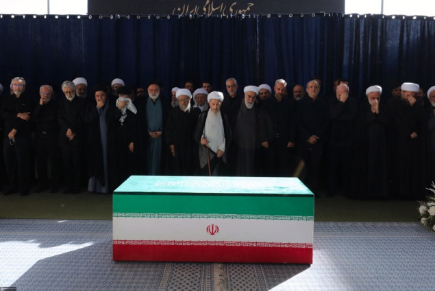 Potpuna obustava zračnog saobraćaja u Teheranu zbog dženaze Alija Khameneija