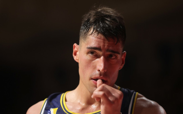 Garza maksimalno iskoristio minutažu protiv aktuelnog NBA prvaka: Osam poena bez promašaja iz igre Garza maksimalno iskoristio minutažu protiv aktuelnog NBA prvaka: Osam poena bez promašaja iz igre