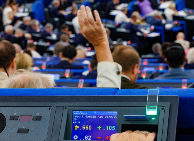 Evropski parlament otvara pitanje Mladićeve sahrane i veličanja ratnih zločinaca u Srbiji