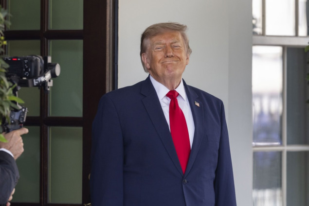 Trump najavio zamjenu naknade od 20 posto za prolazak Hormuškim moreuzom trgovinskim sporazumima sa zemljama Zaljeva