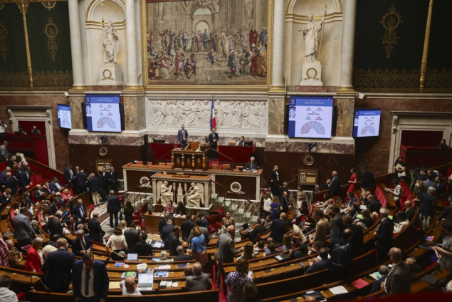 Francuski zastupnici podržali zakon o ukidanju zastare za teška krivična djela protiv maloljetnika