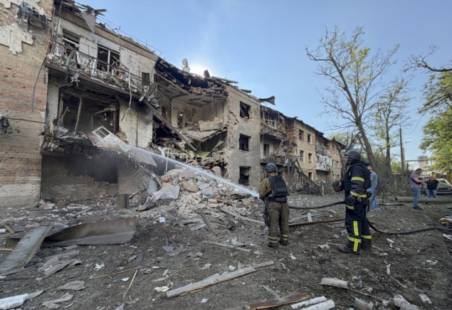 Rusija tokom noći napala Ukrajinu sa više od 150 projektila i dronova, dvije osobe poginule u Kijevu