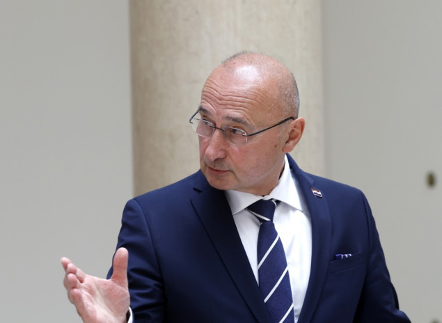 Hrvatski šef diplomatije Grlić Radman pozvao političare u BiH na dijalog