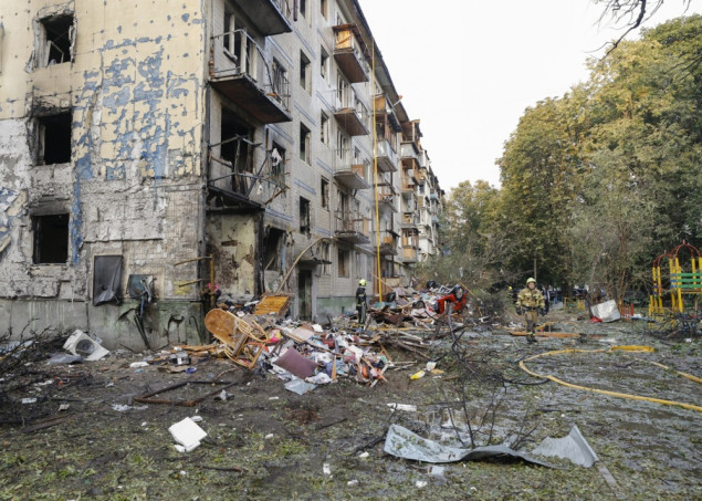 Ukrajina osudila napad dronom na civila u Hersonu, tvrdi da je riječ o "lovu" na stanovnike