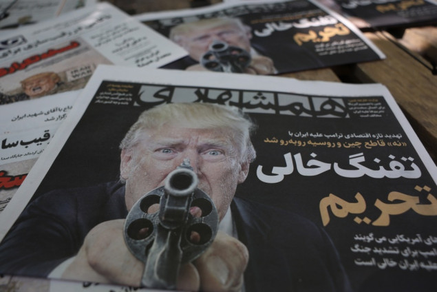 Usred sukoba s Teheranom, Trump tvrdi: „Iran se potpuno urušava"