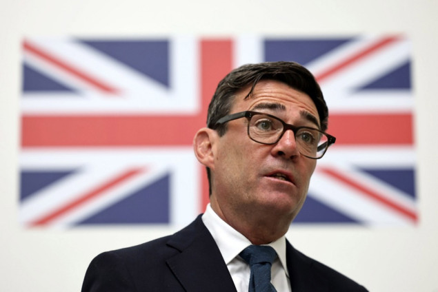 Burnham pozvao na globalne standarde za regulisanje vještačke inteligencije