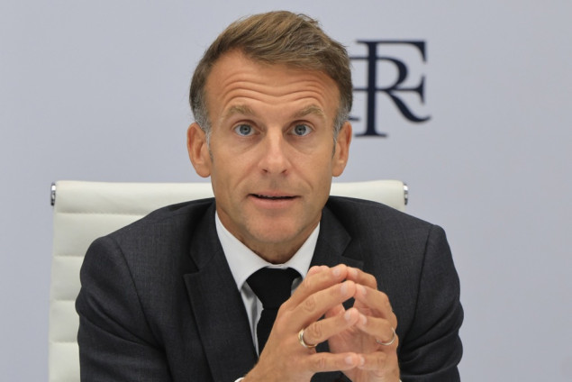 Macron: G7 će koordinisano raditi na smanjenju cijena naftnih proizvoda
