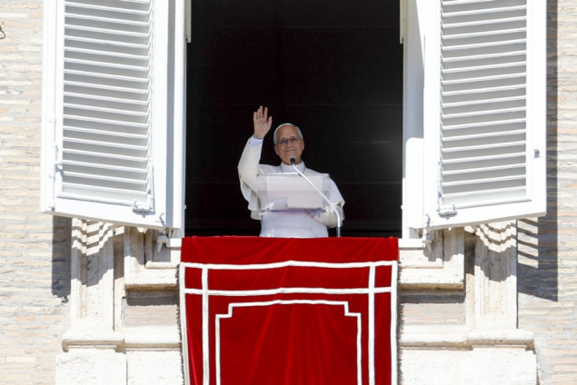 Papa Lav XIV danas ide na operaciju pluća u Rimu