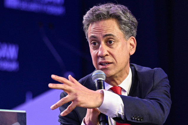 Miliband pozvao EU da ponovo razmotri upotrebu zamrznute ruske imovine