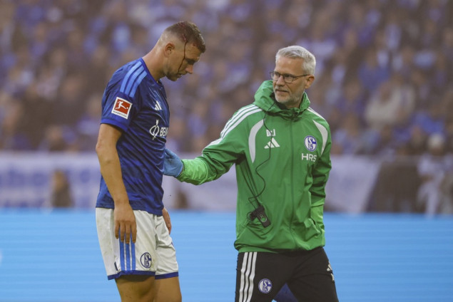 Stuttgart i Schalke poraženi, povreda Edina Džeke