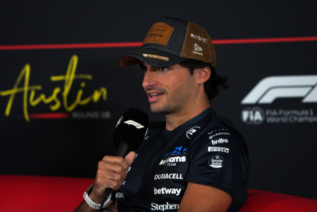 Sainz: Rano je govoriti o završetku sezone na Bliskom istoku Sainz: Rano je govoriti o završetku sezone na Bliskom istoku