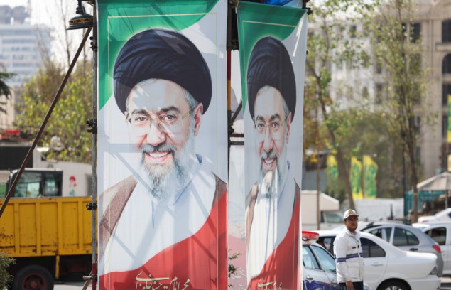 Khamenei upozorio iranske neprijatelje da ne ulaze ponovo u rat Khamenei upozorio iranske neprijatelje da ne ulaze ponovo u rat