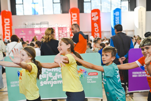 'Igramo zajedno, sanjamo zajedno' - Dječija nedjelja počela druženjem i sportom u Hrasnici