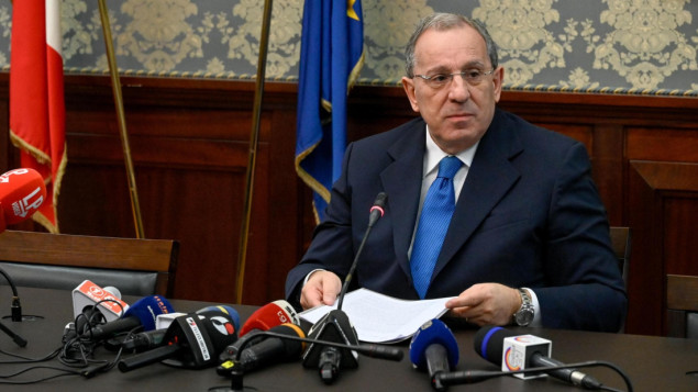 Navijačima Eintrachta zabranjen dolazak na utakmicu protiv Napolija