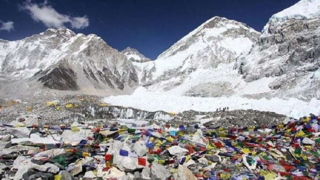 Posljednji kamp na vrhu "krova svijeta" prekriven smećem