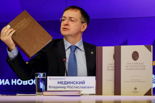 Rusiju u Istanbulu predstavlja autor školskog udžbenika o Putinovom "preporodu"