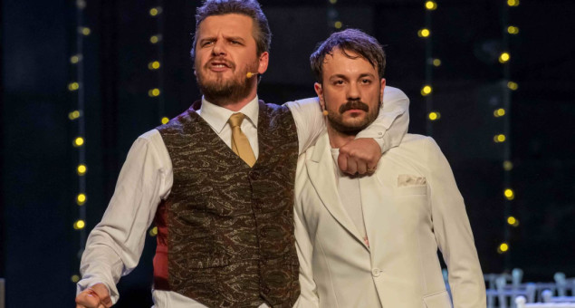 „Seljačka opera“ izvedena na 22. BOK Festu u Bjelovaru, Aldinu Omeroviću plaketa za glumca večeri