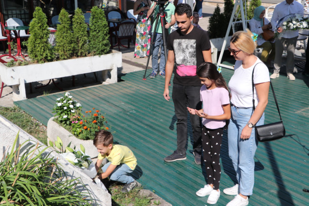 Godišnjica masakra na Trgu solidarnosti: Ubijeni dok su čekali u redu za hljeb