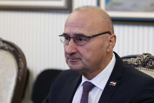 Grlić Radman: Započela evakuacija hrvatskih državljana iz Irana