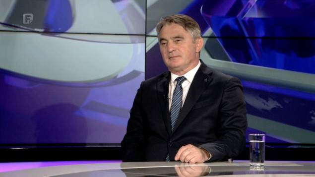 Komšić pozdravio Schmidtovu odluku: Izbori prilika da se riješimo HDZ-ovih blokada