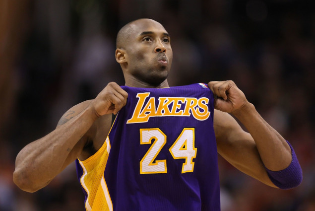 Kobe Bryant dobija statuu ispred dvorane Lakersa