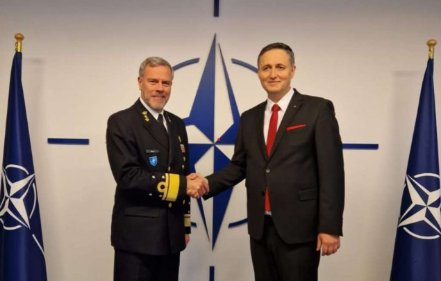 Bećirović u Briselu s predsjedavajućim Vojnog komiteta NATO-a