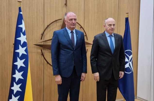 Helez-Geoana: Neće biti vakuma niti oklijevanja u reakciji NATO-a na dešavanja u BiH