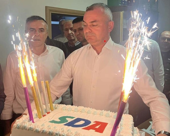 Proslava u stranci, Sabahudin Klisura ponovo načelnik Fojnice