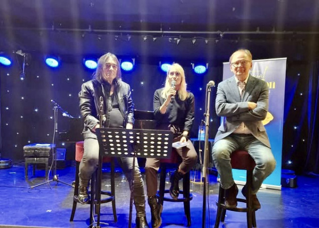 Šezdeset godina rocka, i dalje bez kočnice: Dado Topić predstavio album „Ponovo na cesti"