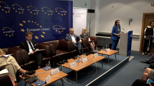 Panel diskusija: Poduzeti značajnije korake na provođenju neophodnih reformi