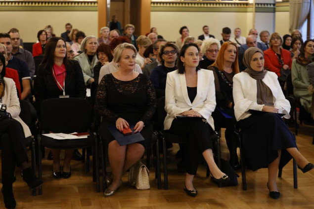 U sarajevskoj Vijećnici svečanost povodom Svjetskog dana učitelja