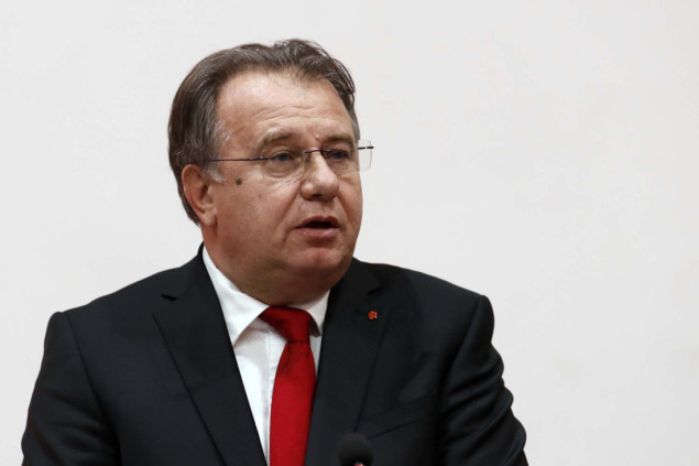 Nikšić reagovao na optužbe za izdaju: Treba li se njima pravdati?