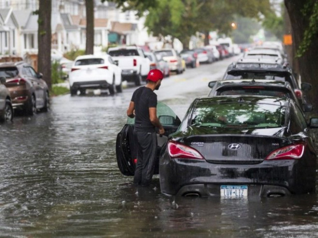 Oluje izazvale poplave, u državi New Jersey vanredno stanje