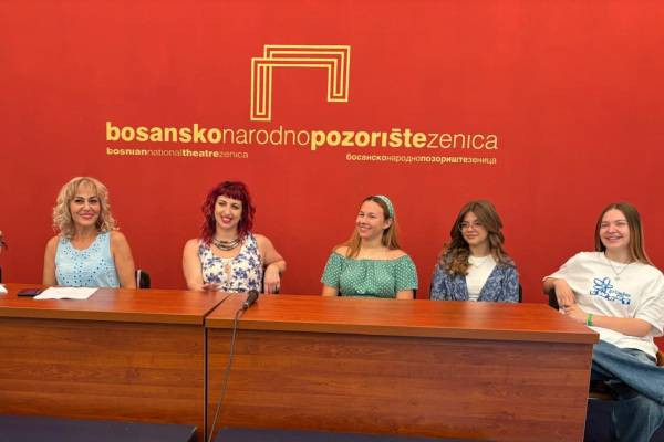 BNP Zenica: U utorak premijera predstave "Moram ti nešto reći"