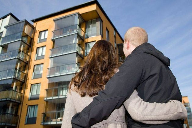 Objavljen javni poziv za subvencioniranje rješavanja stambenog pitanja mladih u KS