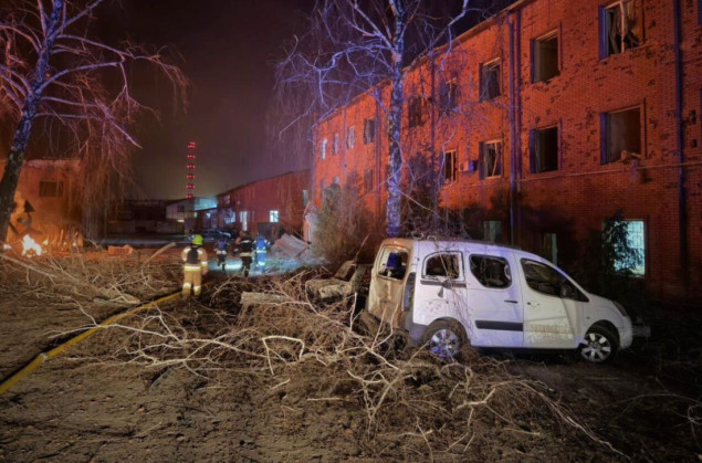 U napadu na područje oko Kijeva poginulo četiri, a povrijeđeno 15 osoba