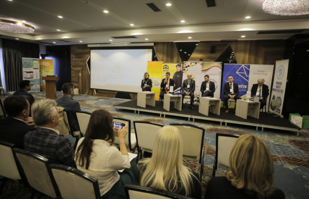 Na 7. kongresu pčelara oko 200 učesnika iz 12 zemalja