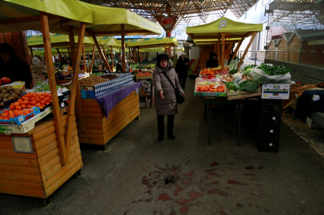 Tri decenije od prvog masakra na Markalama: Bol i slike užasa ne blijede