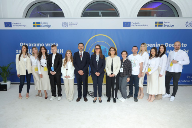EU i Švedska kroz projekat EUzaZapošljavanje omogućili zaposlenje za više od 800 osoba u BiH