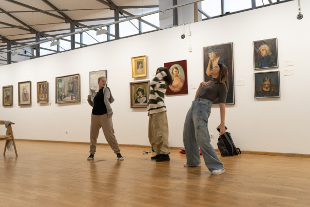 Umjetnička galerija BiH: Teatarska predstava mladih